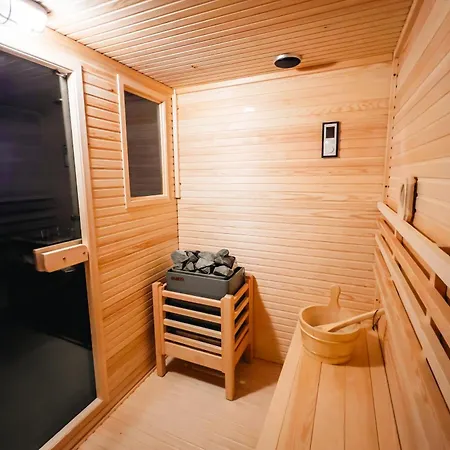 La Torre Downtown A 3* רג'ו אמיליה