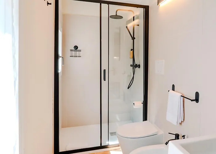 La Torre Downtown A 3*