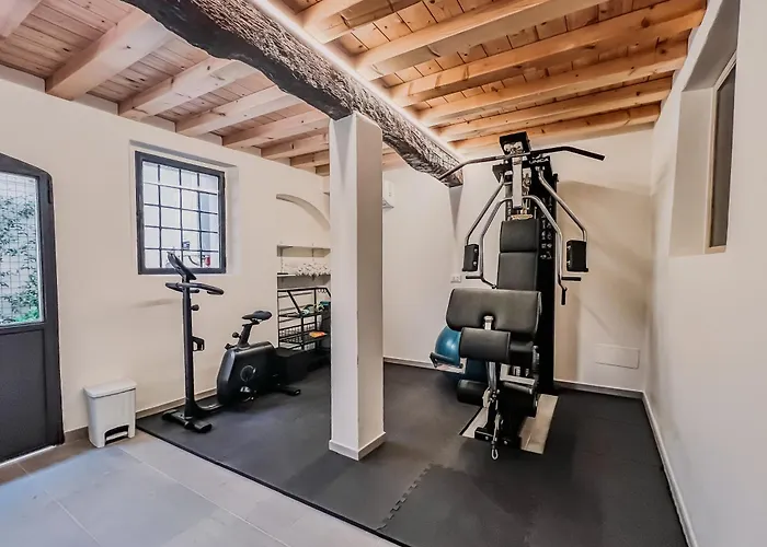 La Torre Downtown A בית הארחה 3*