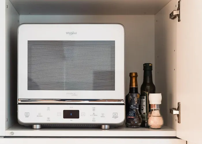 בית הארחה La Torre Downtown A רג'ו אמיליה